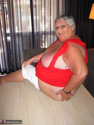 TAC Amateurs invite you to explore a free pics with Grandma Libby xxx gallery 268685